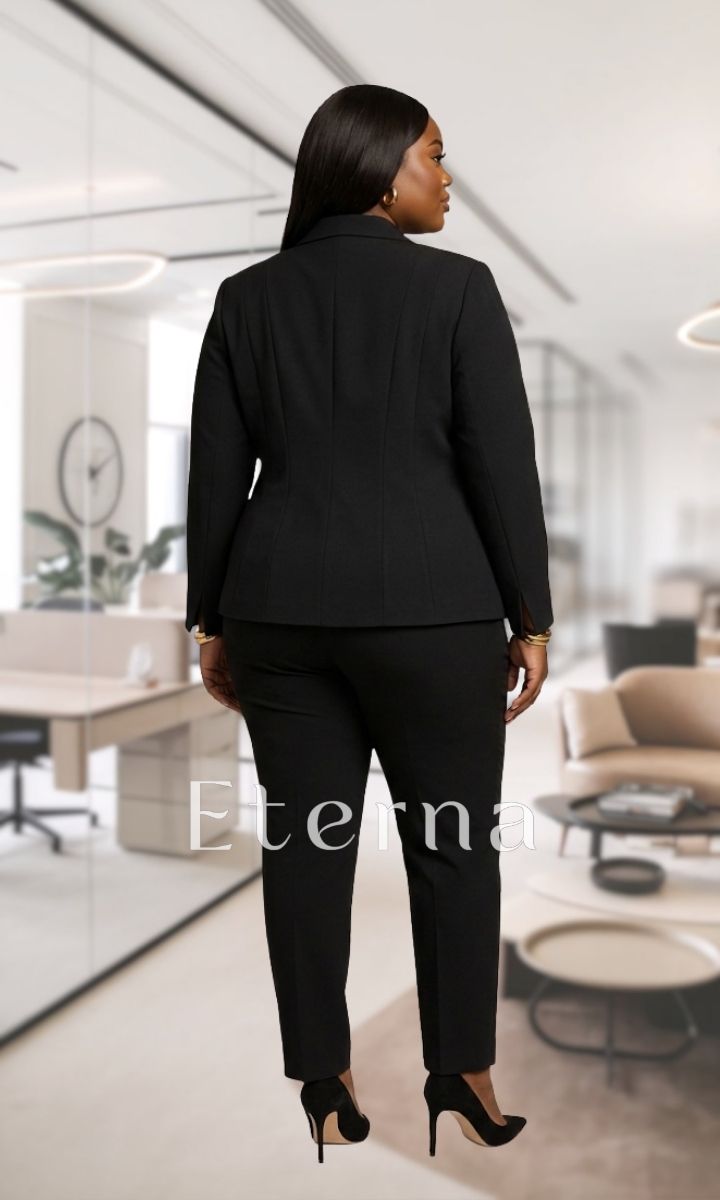 SUIT483