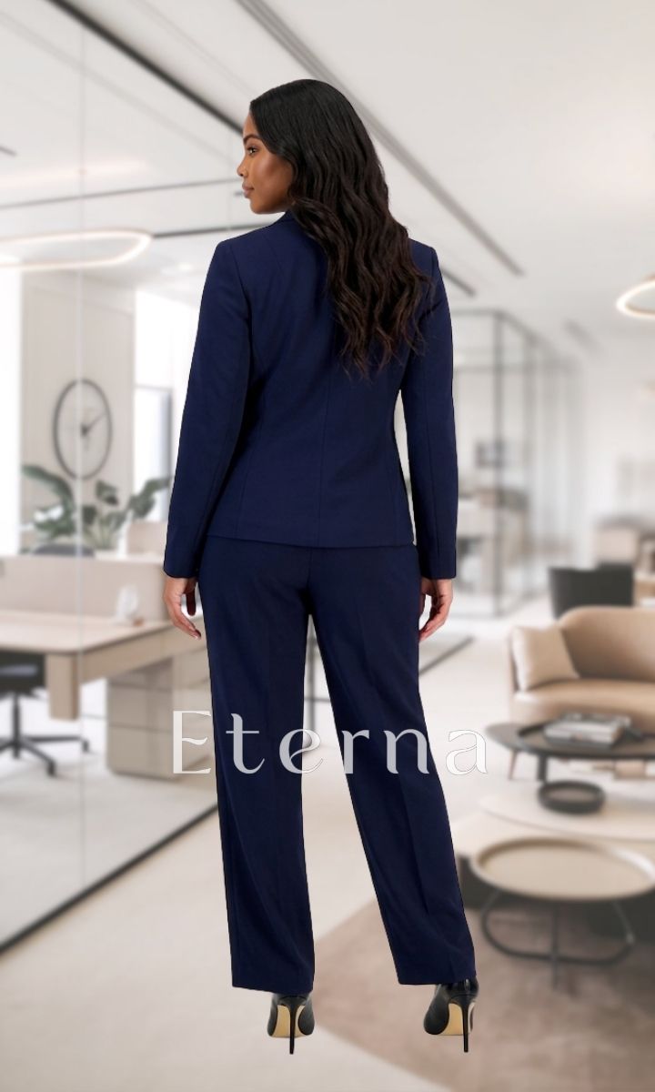 SUIT502