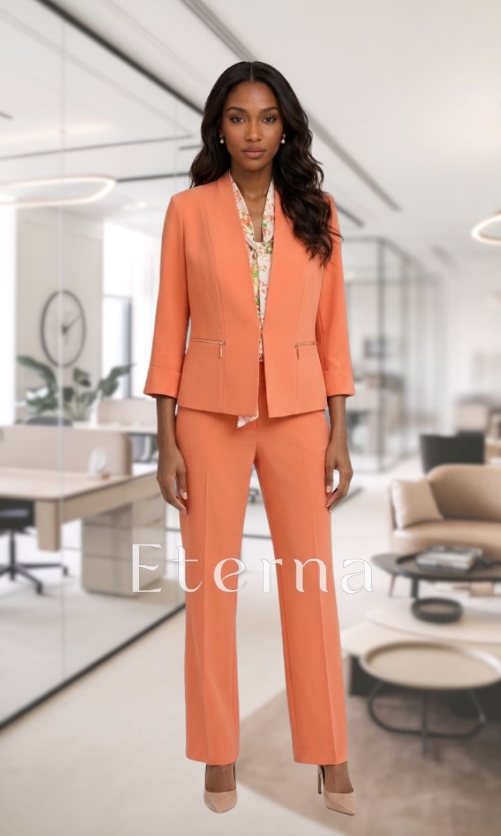 SUIT569